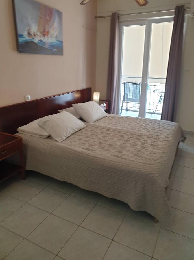 Ballas Apartments Agia Efimia Exterior photo